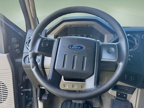 Used 2009 Ford F350 XLT image 18