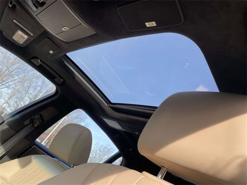 Used 2022 Lexus LS 500 image 24