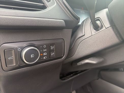 Used 2025 Ford Escape ST-Line Select image 16