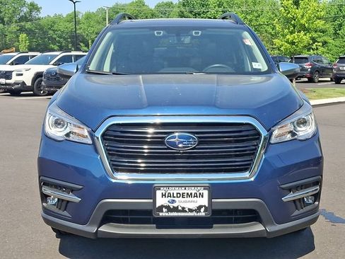Certified 2022 Subaru Ascent Touring AWD/4WD image 2