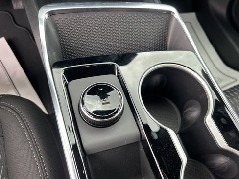 New 2026 Chevrolet Equinox LT w/ LPO, Floor Liner Package image 25