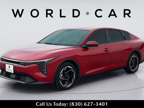 Certified 2025 Kia K4 EX FWD image 3