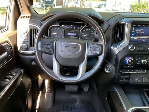 Used 2022 GMC Sierra 1500 Denali w/ Denali Reserve Package image 8