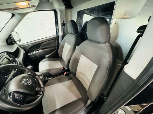 Used 2019 RAM ProMaster City Tradesman image 10