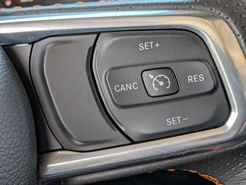 Certified 2022 Jeep Gladiator Mojave w/ LED Lighting Group image 21