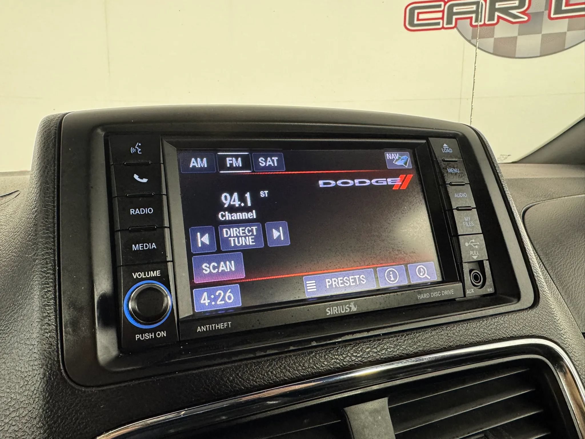 Used 2018 Dodge Grand Caravan GT FWD image 17