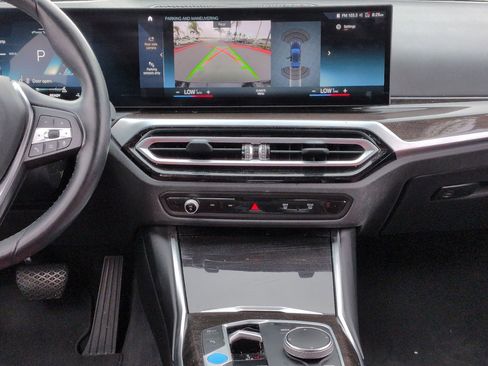 Used 2023 BMW i4 eDrive40 w/ Premium Package RWD image 30