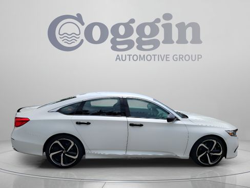 Used 2021 Honda Accord Sport image 4