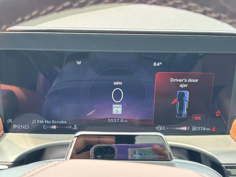 Used 2025 Lincoln Aviator Reserve w/ Equipment Group 201A AWD/4WD image 24