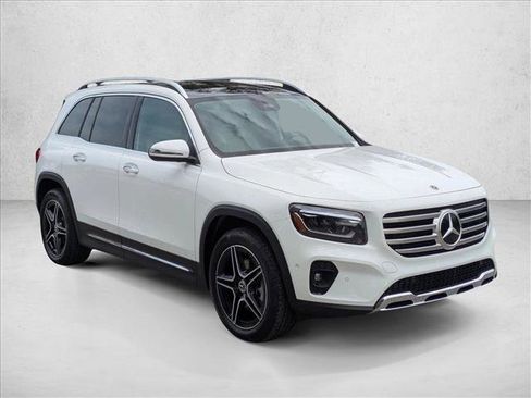 Certified 2026 Mercedes-Benz GLB 250 image 3