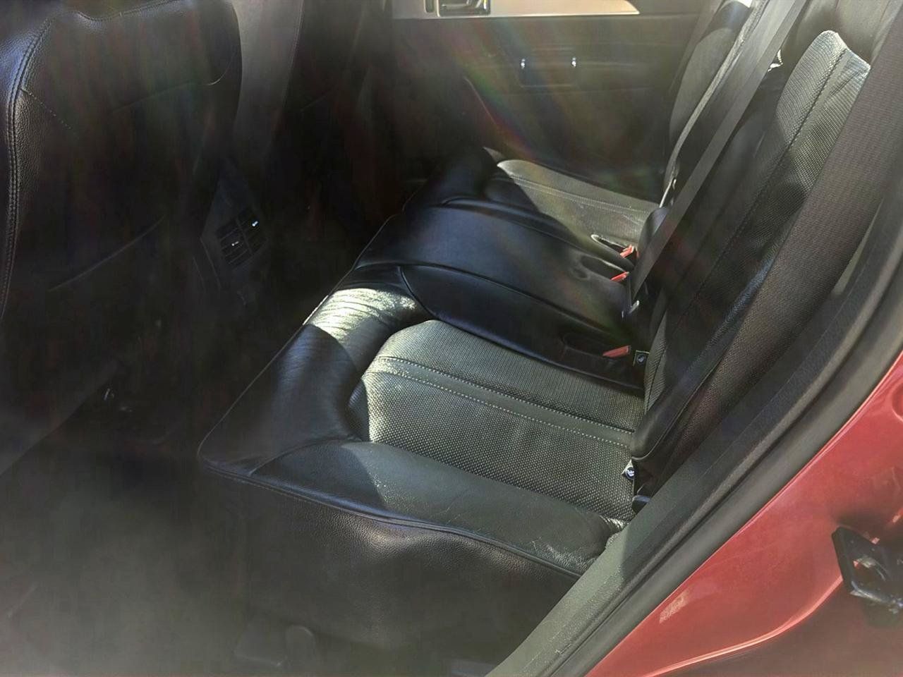 Used 2013 Lincoln MKX AWD image 24
