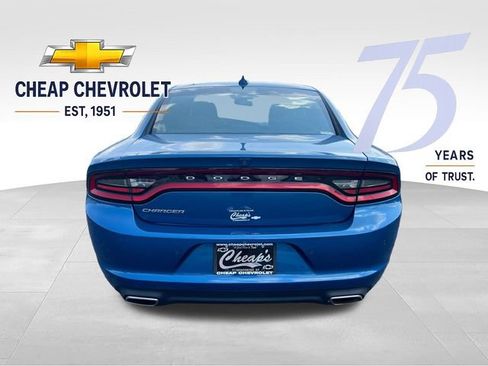 Used 2023 Dodge Charger SXT RWD image 4