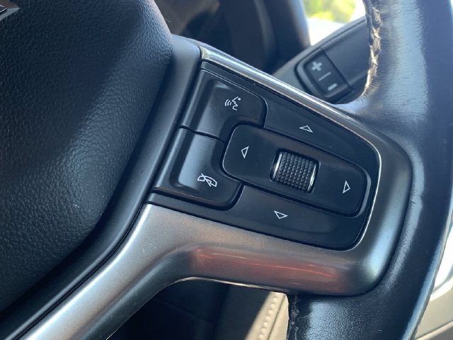 Used 2022 Chevrolet Silverado 1500 RST w/ Convenience Package II AWD/4WD image 23