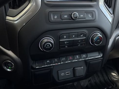 Used 2025 Chevrolet Silverado 1500 W/T RWD image 28