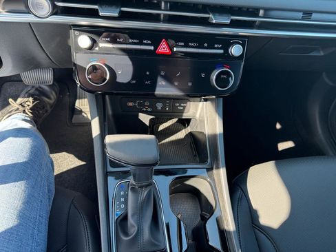 New 2025 Hyundai Santa Cruz XRT image 11