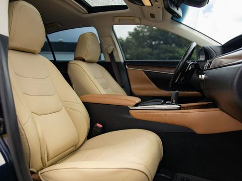 Used 2016 Lexus GS 350 AWD w/ Premium Package image 24