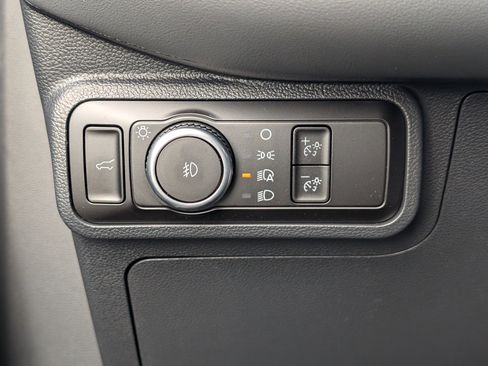 New 2026 Ford Explorer Active w/ Active Comfort Package image 20