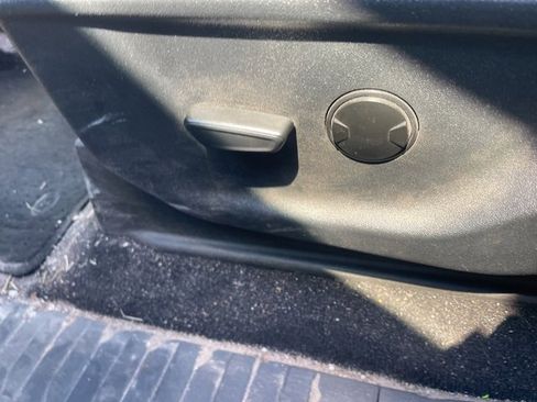 Used 2024 Ford F250 XLT image 16