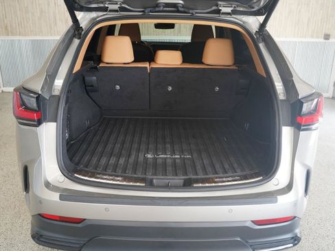 Used 2024 Lexus NX 350h AWD w/ Vision Package image 37