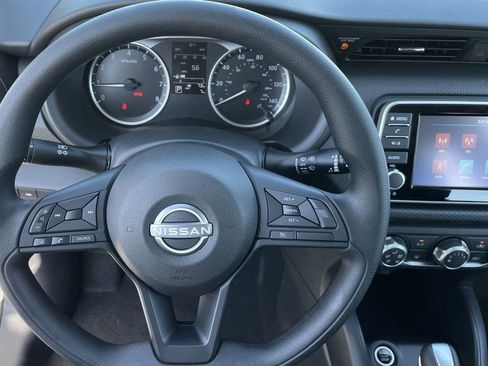 New 2025 Nissan Kicks Play S FWD image 13