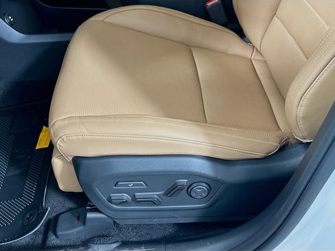 New 2026 Hyundai Santa Fe Calligraphy FWD image 21