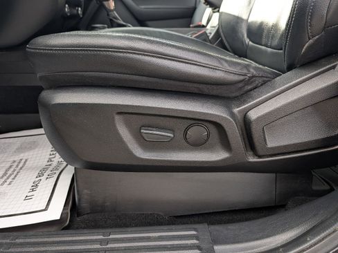 Used 2019 Ford Ranger Lariat w/ Technology Package AWD/4WD image 10