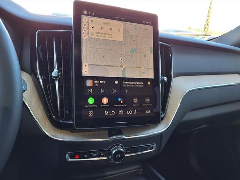 New 2026 Volvo XC60 B5 Plus w/ Protection Package Premier image 15