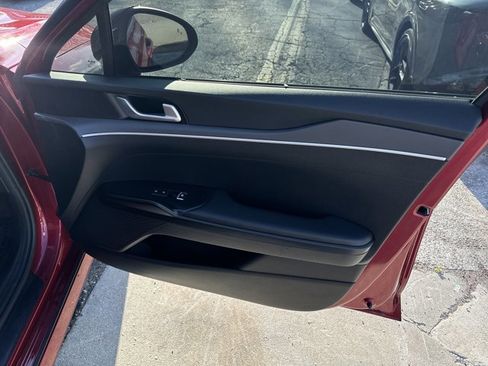 Used 2022 Kia K5 GT-Line image 17