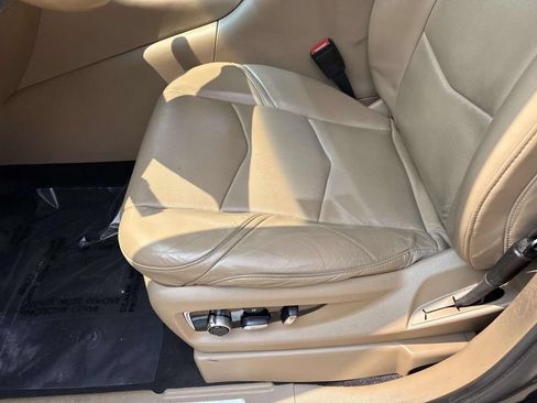 Used 2020 Cadillac Escalade Platinum AWD/4WD image 30
