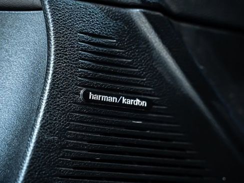 Used 2018 Dodge Challenger R/T Scat Pack image 18