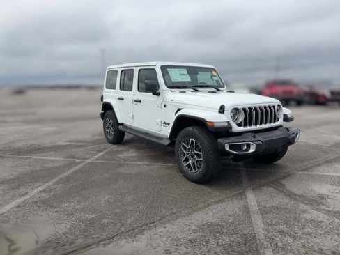 New 2026 Jeep Wrangler Sahara image 16