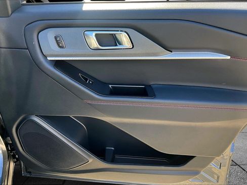 New 2026 Ford Explorer ST AWD/4WD image 29