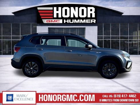 Used 2024 Volkswagen Taos S image 2