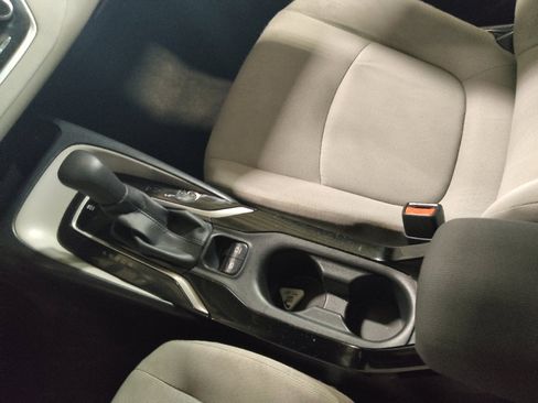 Used 2020 Toyota Corolla LE w/ Carpet Mat Package (TMS) FWD image 26
