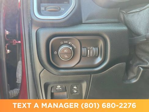 Used 2021 RAM 1500 Laramie AWD/4WD image 30