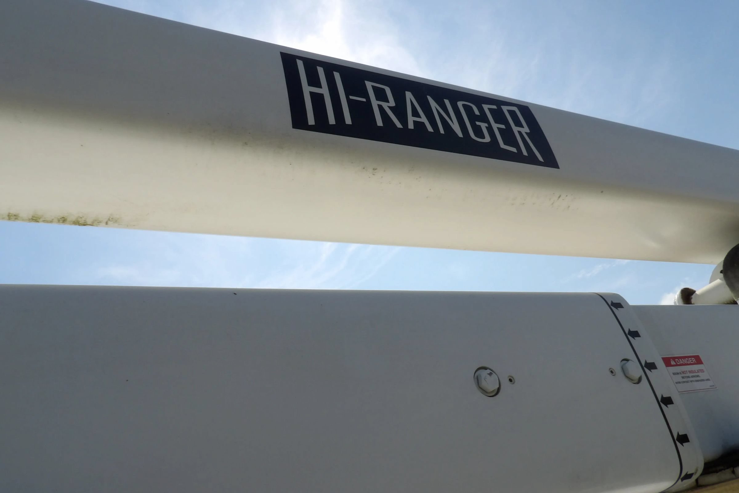 Used 2007 Ford F550 2WD Regular Cab Super Duty image 28