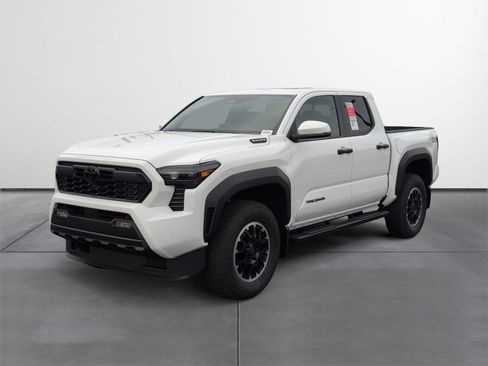 New 2026 Toyota Tacoma TRD Off-Road AWD/4WD image 2