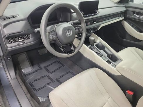 Used 2025 Honda Accord SE image 20