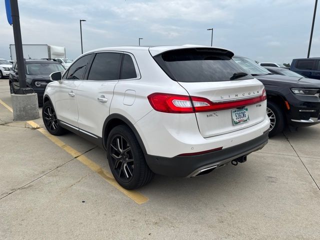 Used 2016 Lincoln MKX Reserve w/ Luxury Package AWD/4WD image 10