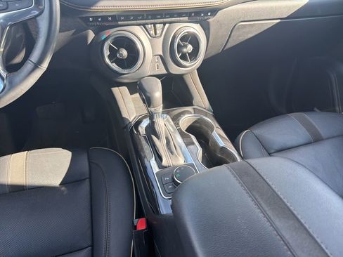 Used 2022 Chevrolet Blazer Premier w/ Enhanced Convenience Package image 16