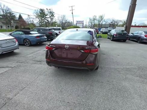 Used 2024 Nissan Sentra SV image 2