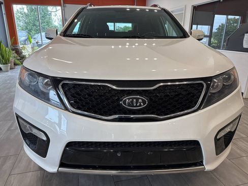 Used 2013 Kia Sorento SX w/ SX Premium Pkg FWD image 2