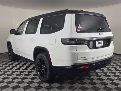 New 2026 Jeep Grand Wagoneer Summit AWD/4WD image 6