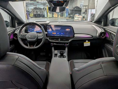 New 2026 Chevrolet Equinox EV RS image 16