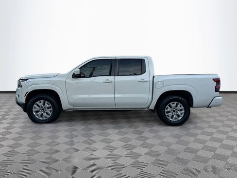 Used 2022 Nissan Frontier SV image 9