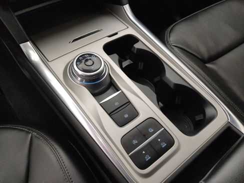 Used 2023 Ford Explorer XLT w/ Equipment Group 202A RWD image 26