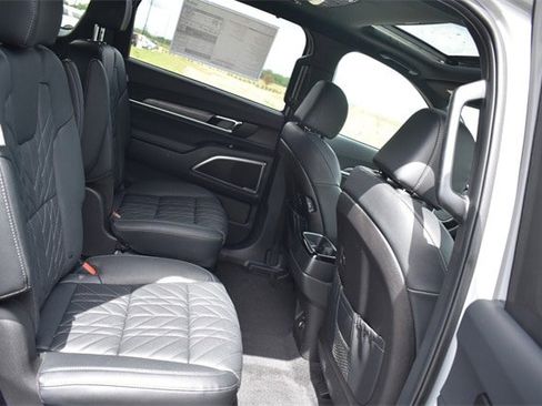 New 2025 Kia Telluride EX X-Pro image 15