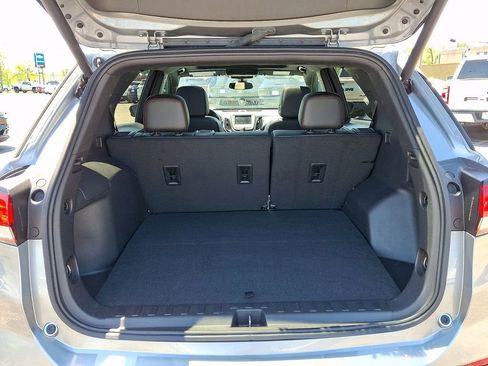 Certified 2023 Chevrolet Equinox RS FWD image 31
