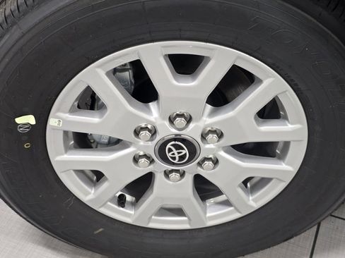 New 2025 Toyota Tacoma SR5 image 9