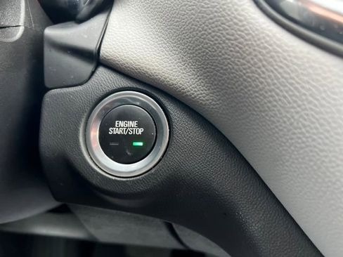 Certified 2023 Chevrolet Equinox LT w/ Driver Convenience Package image 25